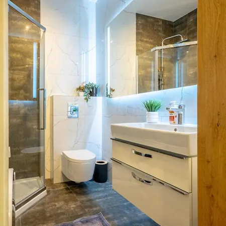 Apartamentysnu, Wodna, Radomskie Centrum Sportu *